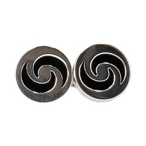 https://dbiyorq10n2b9.cloudfront.net/product-images/ACCBUL0001/BVLGARI-Silver-Lacquer-Optical-Cufflinks-Silver-Black_2.jpg.webp