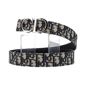 https://dbiyorq10n2b9.cloudfront.net/product-images/ACCCD0015/CHRISTIAN-DIOR-Oblique-Logo-Reversible-Belt-Black-Blue_5.jpg.webp