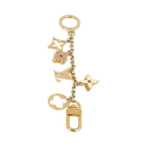 https://dbiyorq10n2b9.cloudfront.net/product-images/ACCLV0101/LOUIS-VUITTON-Fleur-De-Monogram-Charm-Chain-Gold-Tone_1.jpg.webp