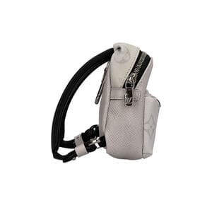 Taigarama Discovery Backpack Bag Charm White, view 2