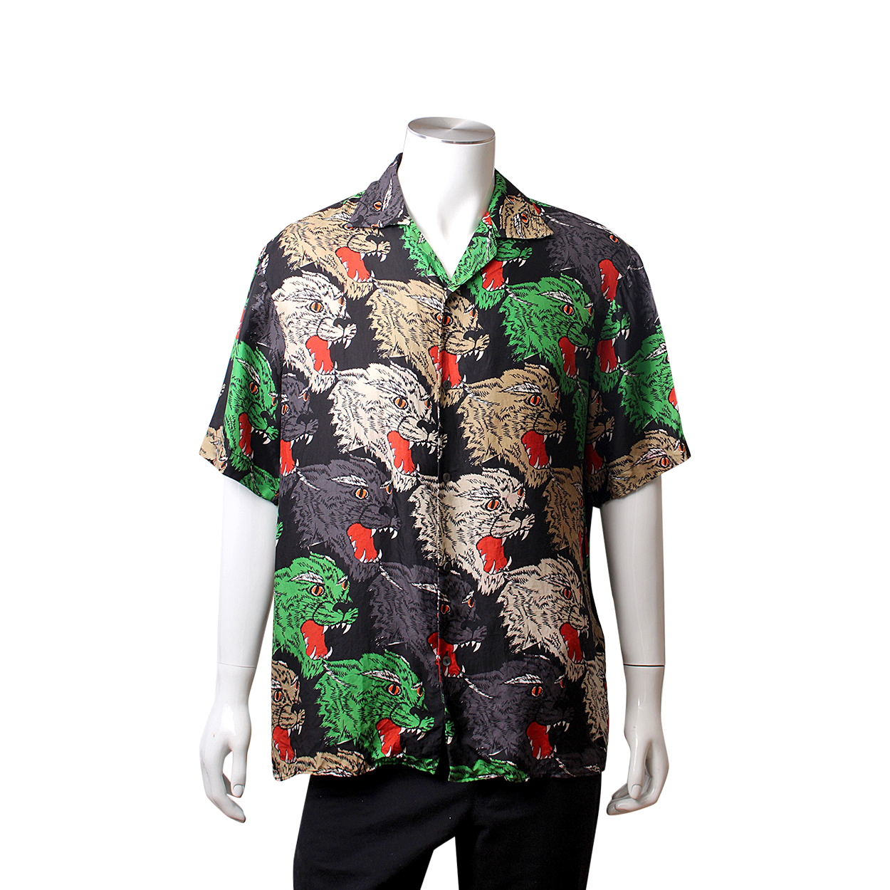 https://dbiyorq10n2b9.cloudfront.net/product-images/APPGUC0047/GUCCI-Silk-Angry-Tiger-Bowling-Shirt-Multicolour-..jpg.webp