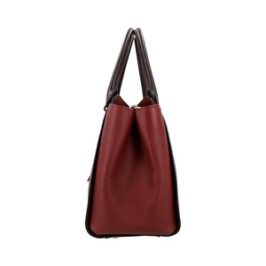 https://dbiyorq10n2b9.cloudfront.net/product-images/BAGBUR0160/BURBERRY-Leather-Medium-Buckle-Tote-Burgundy-Black_4.jpg.webp