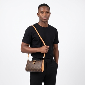Leather Logo Embossed Paddy Camera Bag Grey, view 9
