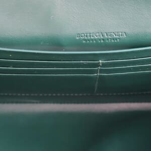 Leather Intreciatto Andiamo Clutch Green, view 7