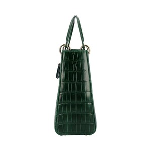 https://dbiyorq10n2b9.cloudfront.net/product-images/BAGCD0064/CHRISTIAN-DIOR-Crocodile-Haute-Maroquinerie-Large-Lady-Dior-Tote-Green_5.jpg.webp