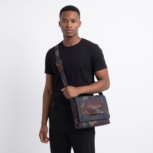 x PETER DOIG Canvas Camouflage Messenger Burgundy/Navy, view 10