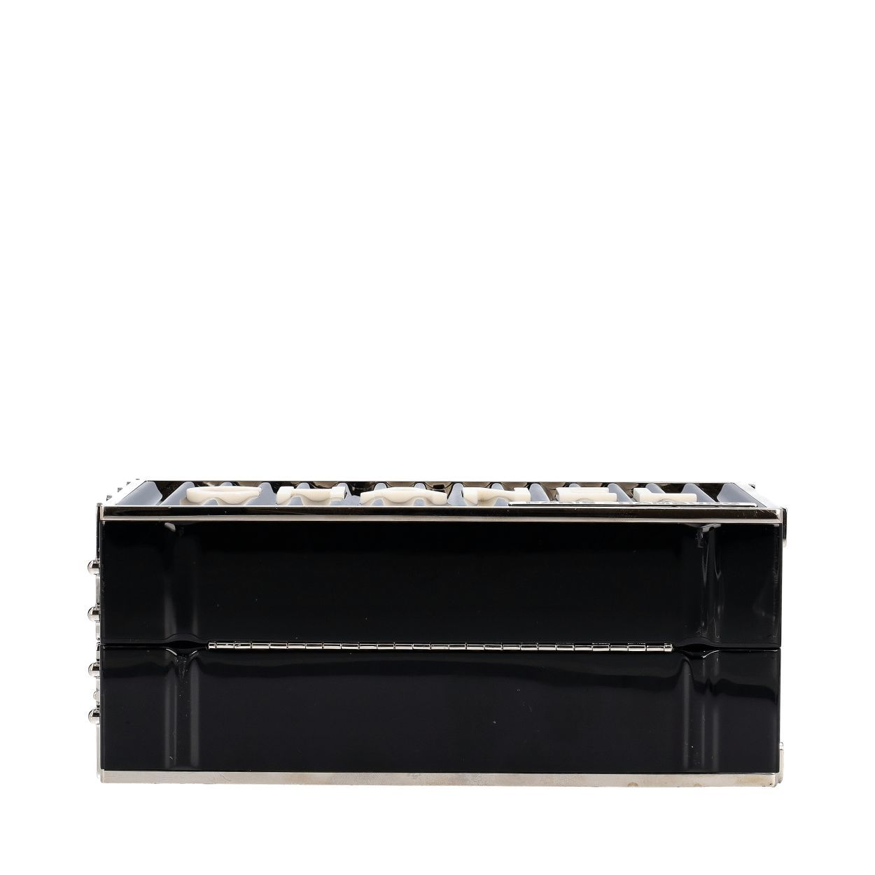 CHANEL-Resin-Paris-Hamburg-
