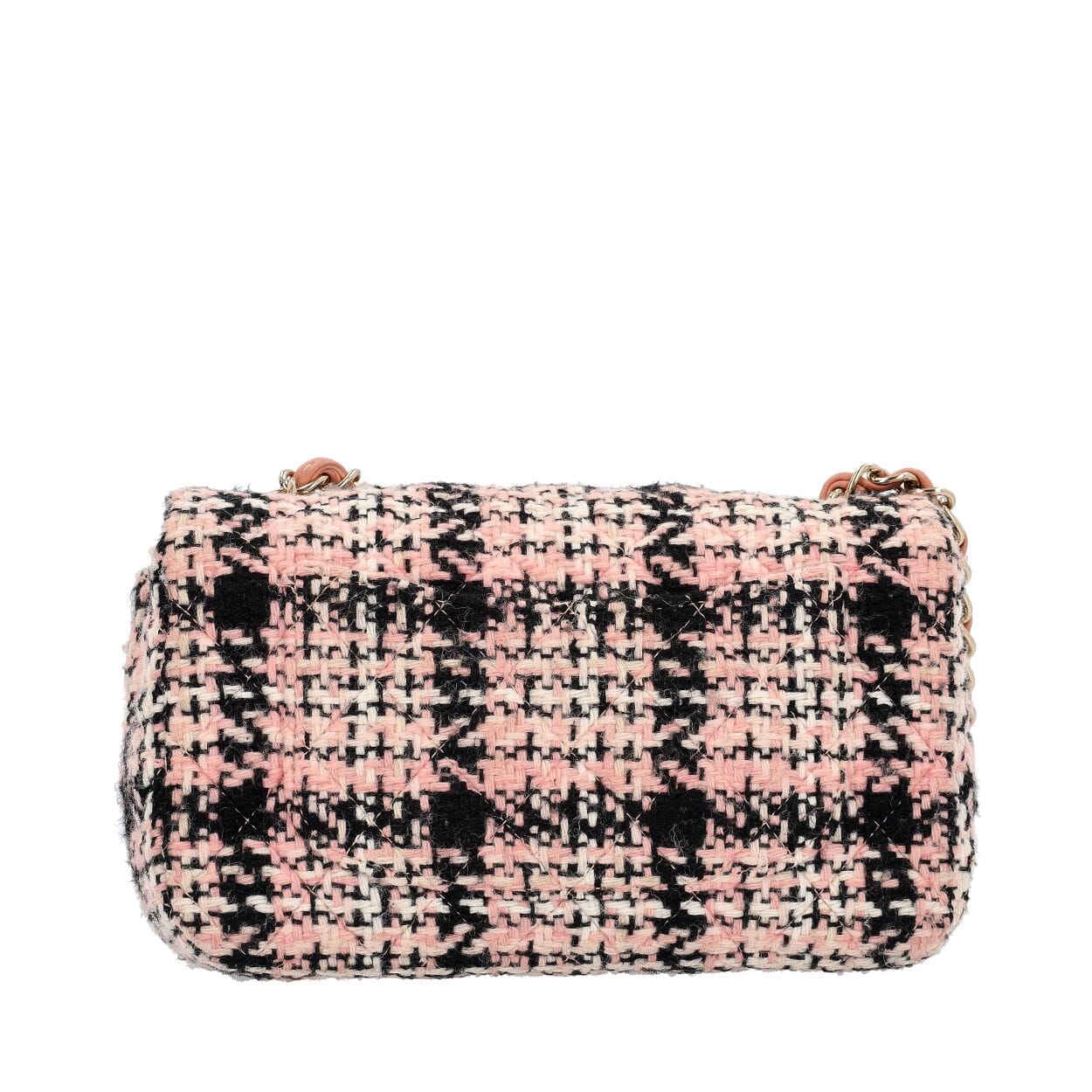 CHANEL TWEED BAG ♡ Chanel Tweed Shoulder Bag | Tuckernuck Archive Collection