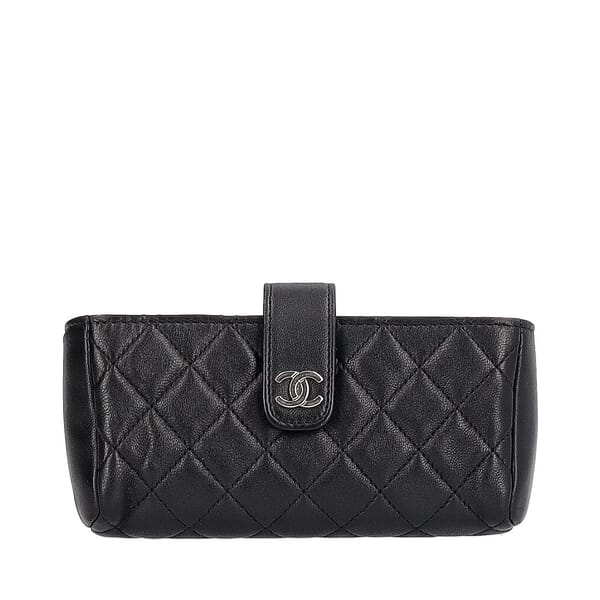 Quilted Lambskin Pouch Black