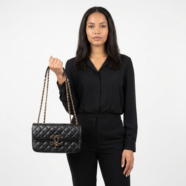 Quilted Lambskin Chic Double Flap Bag Black