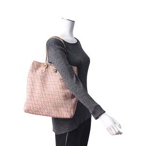 https://dbiyorq10n2b9.cloudfront.net/product-images/BAGFEN0083/FENDI-Zucchino-Tote-Blush-.jpg.webp