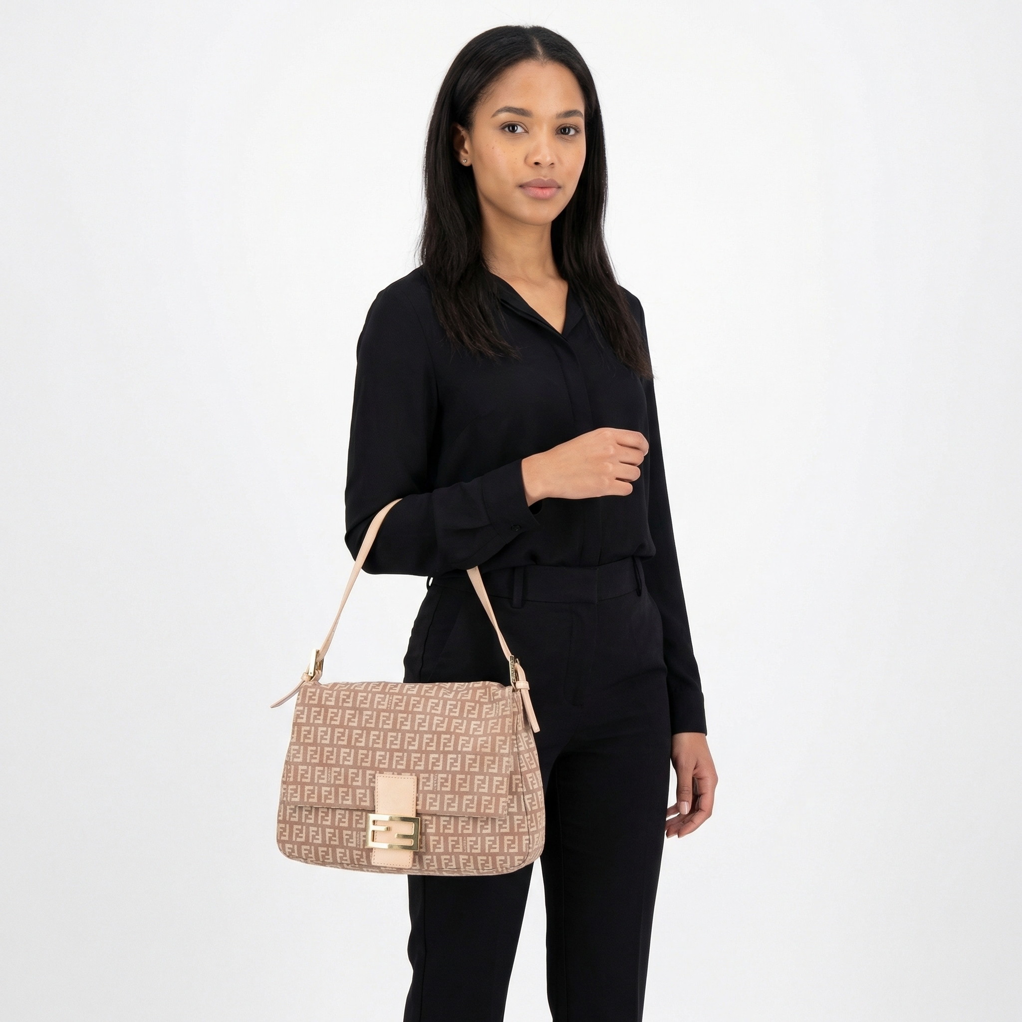 FENDI Zucchino Mamma Baguette Pink/Beige | Luxity