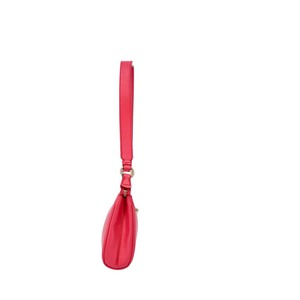 https://dbiyorq10n2b9.cloudfront.net/product-images/BAGFER0039/SALVATORE-FERRAGAMO-Leather-Lisetta-Pochette-Pink_3.jpg.webp