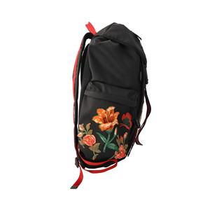 https://dbiyorq10n2b9.cloudfront.net/product-images/BAGGUC0227/GUCCI-LAveugle-Par-Amour-Techpack-Backpack-Black_4.jpg.webp