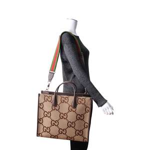 https://dbiyorq10n2b9.cloudfront.net/product-images/BAGGUC0643/GUCCI-Jumbo-GG-Tote-Beige.jpg.webp