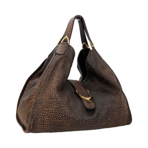 https://dbiyorq10n2b9.cloudfront.net/product-images/BAGGUC0728/GUCCI-Grained-Leather-Large-Stirrup-Shoulder-Bag-Brown_2.jpg.webp