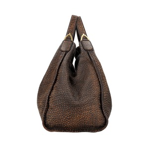 https://dbiyorq10n2b9.cloudfront.net/product-images/BAGGUC0728/GUCCI-Grained-Leather-Large-Stirrup-Shoulder-Bag-Brown_5.jpg.webp
