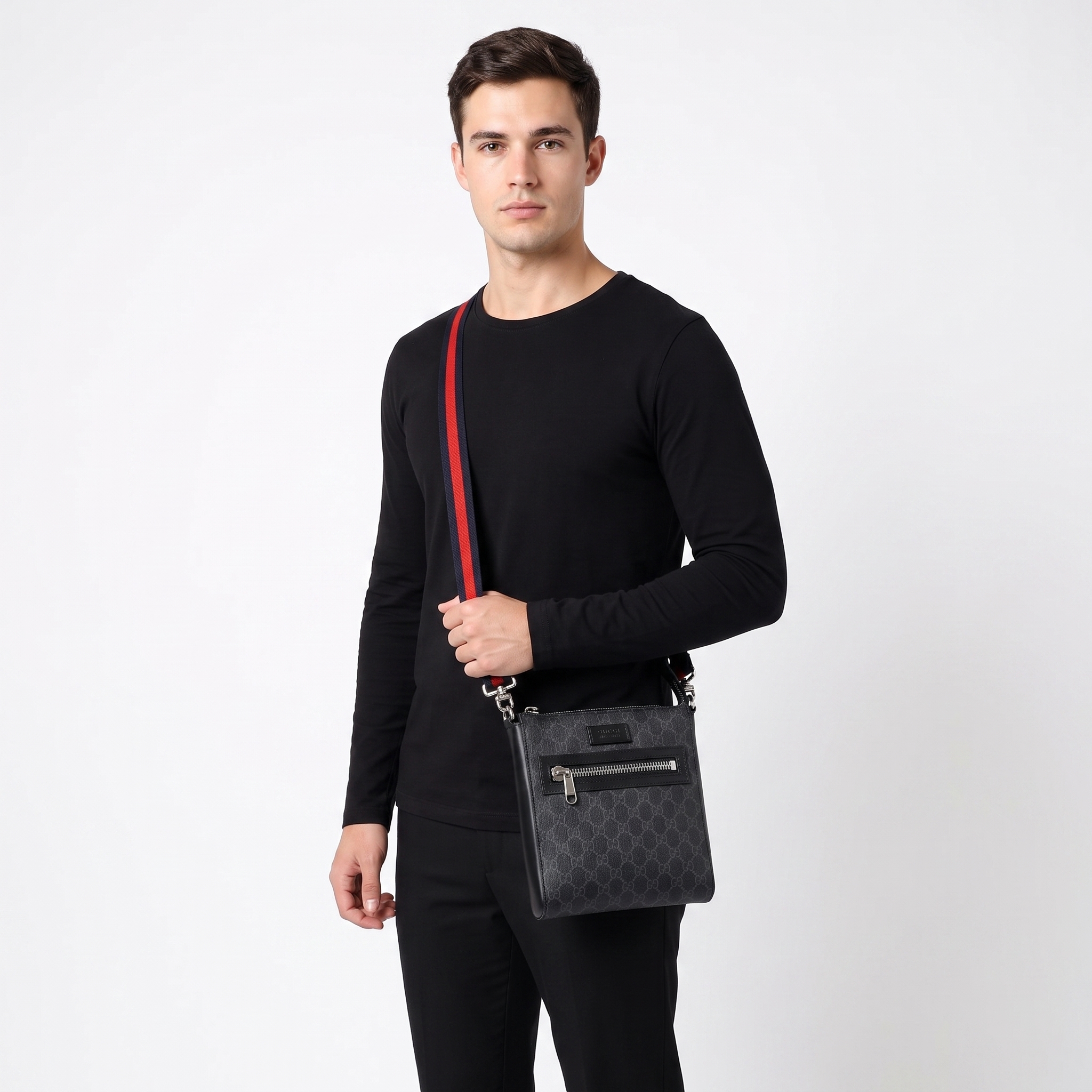 GUCCI Supreme GG Small Messenger Bag Grey/Black | Luxity