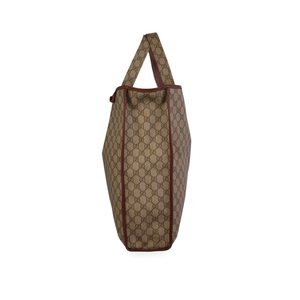 https://dbiyorq10n2b9.cloudfront.net/product-images/BAGGUC326/GUCCI-GG-Supreme-Large-Tote-side-1.jpg.webp