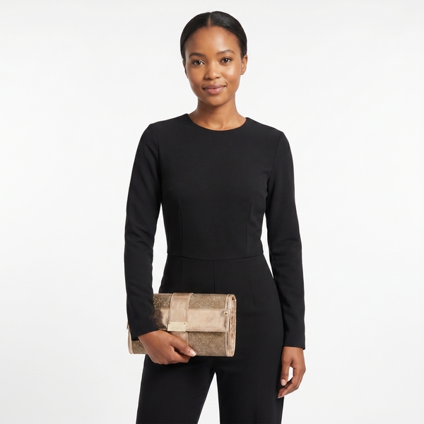 Metallic Ubai Clutch Gold Tone