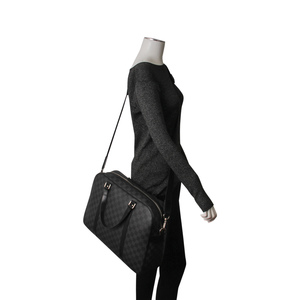 https://dbiyorq10n2b9.cloudfront.net/product-images/BAGLV0036/LOUIS-VUITTON-Damier-Graphite-Porte-Documents-Voyage-GM-mannequin.jpg.webp