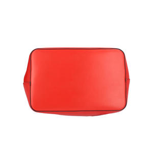 https://dbiyorq10n2b9.cloudfront.net/product-images/BAGLV0434/LOUIS-VUITTON-Epi-NeoNoe-MM-Poppy_6.jpg.webp