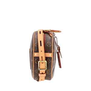 https://dbiyorq10n2b9.cloudfront.net/product-images/BAGLV0484/LOUIS-VUITTON-Monogram-Petite-Boite-Chapeau_3.jpg.webp