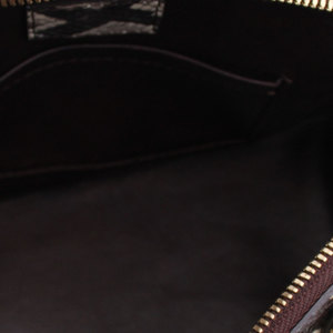 https://dbiyorq10n2b9.cloudfront.net/product-images/BAGLV0623/LOUIS-VUITTON-Python-Alma-BB-Beige.jpg.webp