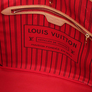 https://dbiyorq10n2b9.cloudfront.net/product-images/BAGLV0723/LOUIS-VUITTON-Monogram-Neverfull-MM-.jpg.webp