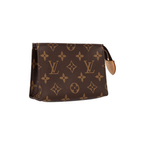 https://dbiyorq10n2b9.cloudfront.net/product-images/BAGLV0809/LOUIS-VUITTON-Monogram-Toiletry-Pouch-15_2.jpg.webp
