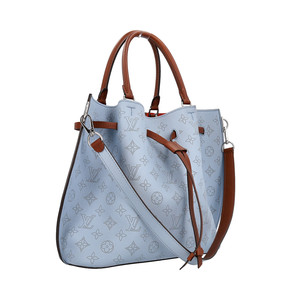 https://dbiyorq10n2b9.cloudfront.net/product-images/BAGLV0869/LOUIS-VUITTON-Mahina-Girolata-Ciel_3.jpg.webp