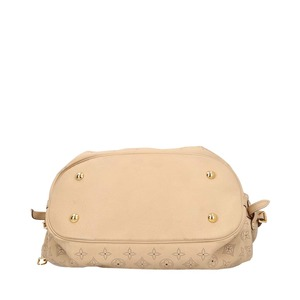 https://dbiyorq10n2b9.cloudfront.net/product-images/BAGLV1183/LOUIS-VUITTON-Mahina-L-Sandy_6.jpg.webp