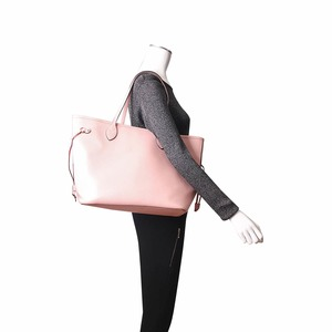 https://dbiyorq10n2b9.cloudfront.net/product-images/BAGLV1401/LOUIS-VUITTON-Epi-Neverfull-MM-Rose-Ballerine-.jpg.webp