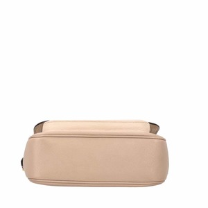 https://dbiyorq10n2b9.cloudfront.net/product-images/BAGLV1504/LOUIS-VUITTON-Leather-Lockme-Tender-Bag-Beige_6.jpg.webp