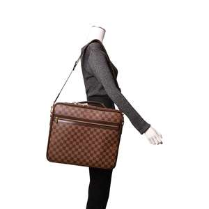 https://dbiyorq10n2b9.cloudfront.net/product-images/BAGLV1886/LOUIS-VUITTON-Damier-Ebene-Sabana-Laptop-Bag.jpg.webp