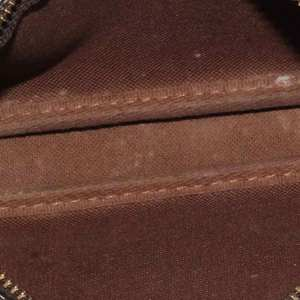 https://dbiyorq10n2b9.cloudfront.net/product-images/BAGLV207/LOUIS-VUITTON-Monogram-Pochette-Interior.jpg.webp
