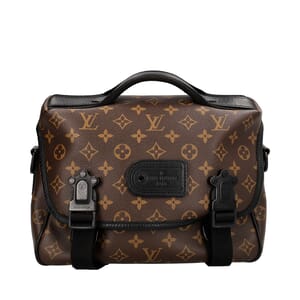 Monogram Macassar LV Trail Messenger, view 3