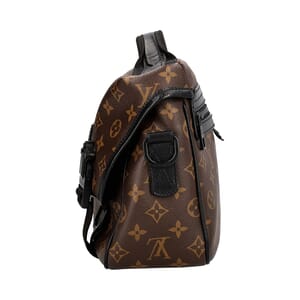 Monogram Macassar LV Trail Messenger, view 6