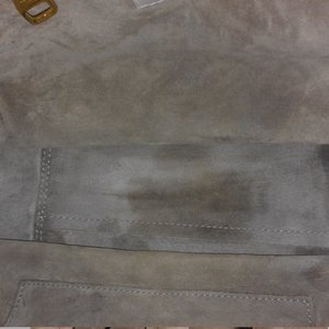 https://dbiyorq10n2b9.cloudfront.net/product-images/BAGLV480/LOUIS-VUITTON-Calfskin-Cachemire-W-PM-Galet-Beige-interior.jpg.webp