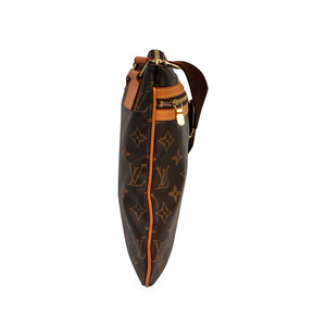 https://dbiyorq10n2b9.cloudfront.net/product-images/BAGLV786/LOUIS-VUITTON-Monogram-Pochette-Bosphore-Messenger-side-1.jpg.webp
