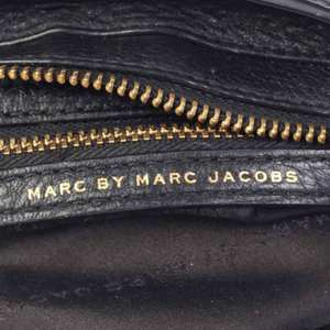 https://dbiyorq10n2b9.cloudfront.net/product-images/BAGMJ105/MARC-BY-MARC-JACOBS-Classic-Q-Percy-Block-Mini-Crossbody-Bag-Interior-Close-up.jpg.webp