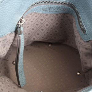https://dbiyorq10n2b9.cloudfront.net/product-images/BAGTOD0019/TODS-Leather-Double-T-Bucket-Bag-Blue-Grey_7.jpg.webp