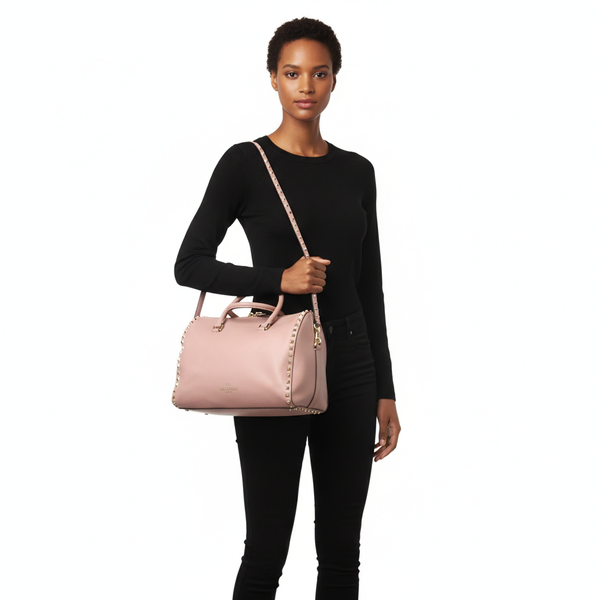 Leather Rockstud Duffle Bag Dusty Pink