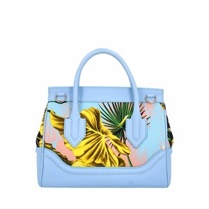https://dbiyorq10n2b9.cloudfront.net/product-images/BAGVER0037/VERSACE-Leather-Desert-Palm-Print-Palazzo-Empire-Bag-Blue_5.jpg.webp