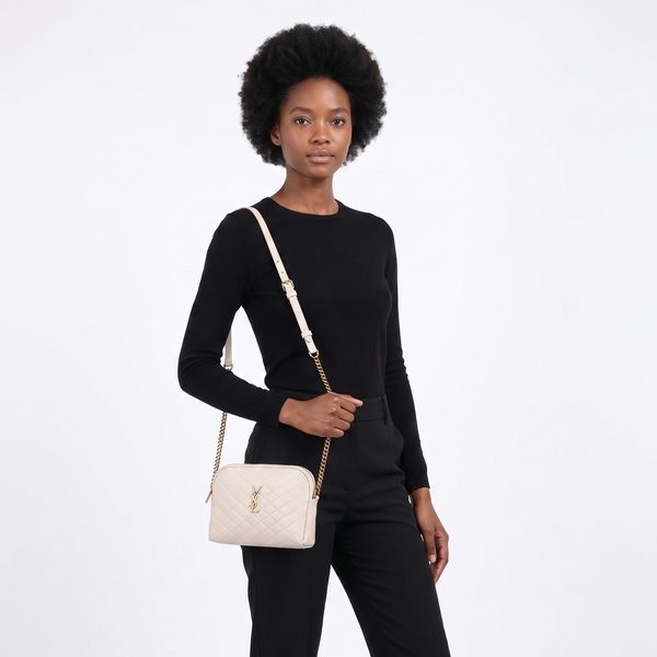 Quilted Leather Gaby Zipped Pouch Ivory