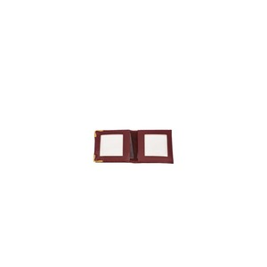 https://dbiyorq10n2b9.cloudfront.net/product-images/CACCCART0018/CARTIER-Vintage-Leather-Photo-Holder-Burgundy_3.jpg.webp