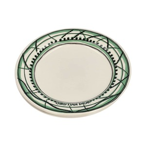 https://dbiyorq10n2b9.cloudfront.net/product-images/CACCCD0026/DIOR-Porcelain-Dinner-Plates-Set-Of-6_6.jpg.webp