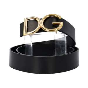 https://dbiyorq10n2b9.cloudfront.net/product-images/CACCDG0015/DOLCE-GABBANA-Leather-DG-Belt-Black_2.jpg.webp