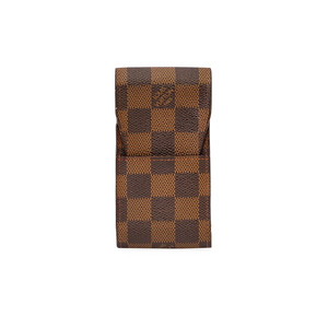 https://dbiyorq10n2b9.cloudfront.net/product-images/CACCLV0015/LOUIS-VUITTON-Monogram-Cigarette-Case-front.jpg.webp