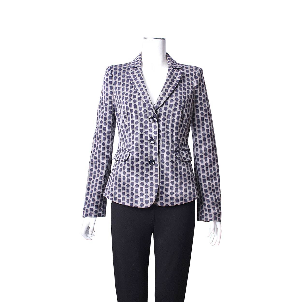 https://dbiyorq10n2b9.cloudfront.net/product-images/CAPPARM0029/ARMANI-COLLEZIONI-Cotton-Blazer-GreyNavy_1.jpg.webp